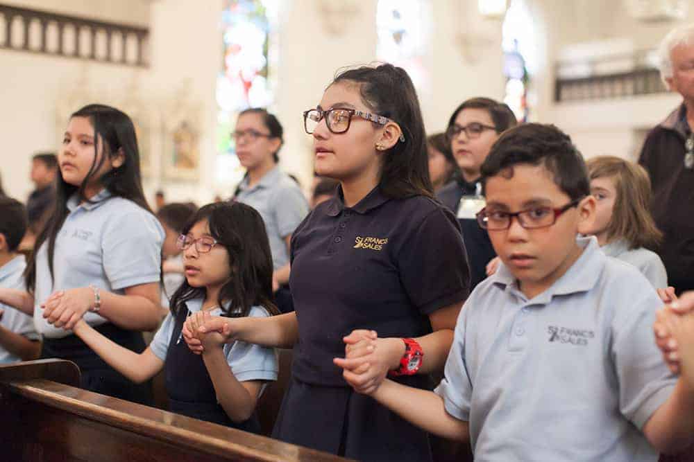 DENVER, CO, FEB. 1, 2017: St. Francis de Sales Catholic School held a Mass Wednesday in honor or Catholic Schools Week. The Mass Celebrant was Bishop Jorge Rodriguez, S.T.D. (Photo by Nicole Withee/Denver Catholic)
